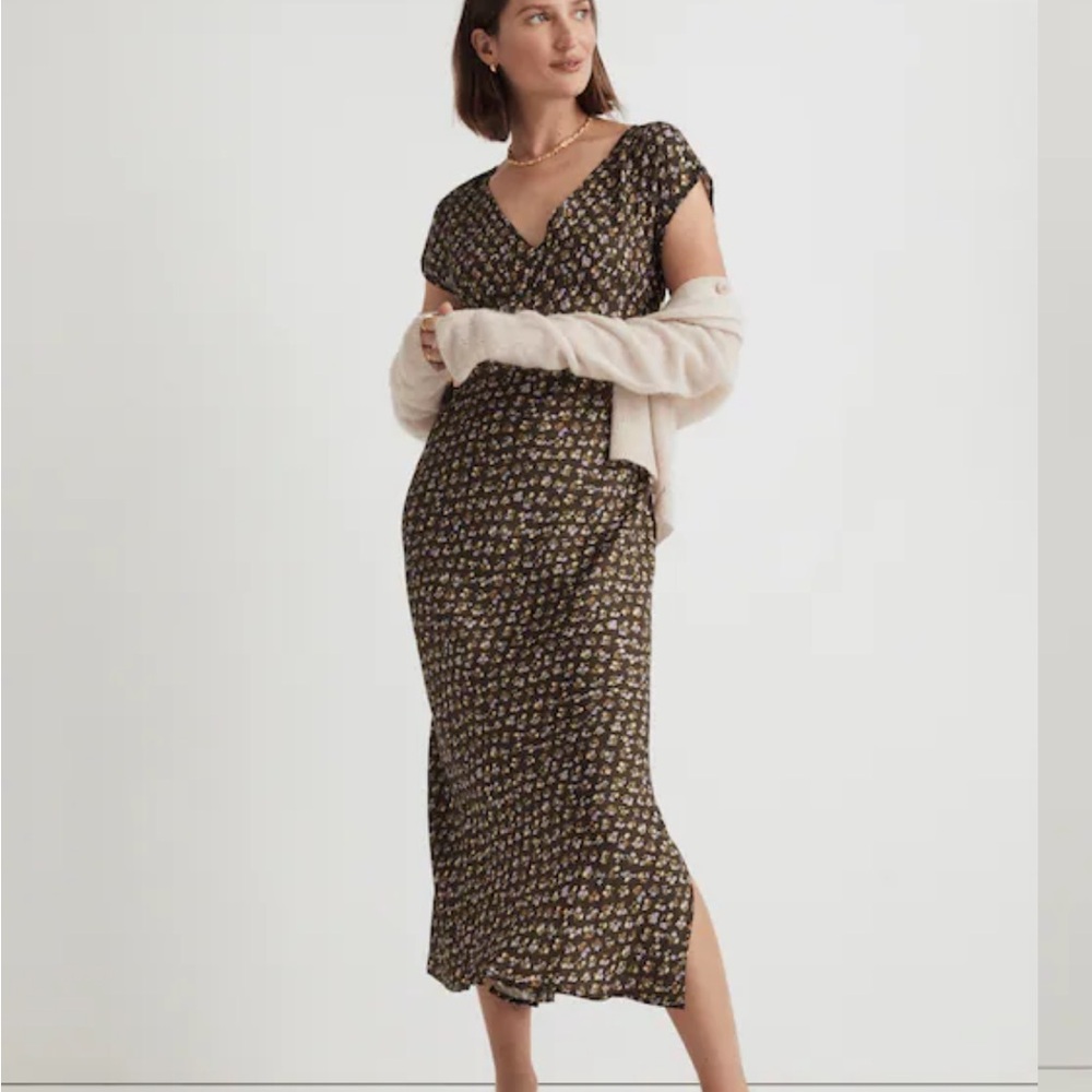 Madewell Floral V-Neck Midi Dress
